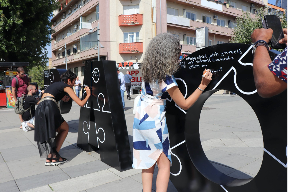 Të drejtat e njeriut në Kosovë: Një rrugë e gjatë